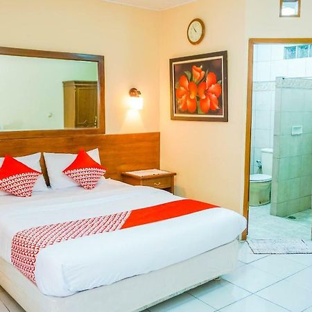 Oyo 1488 Hotel Cemara Asri Lembang Ngoại thất bức ảnh