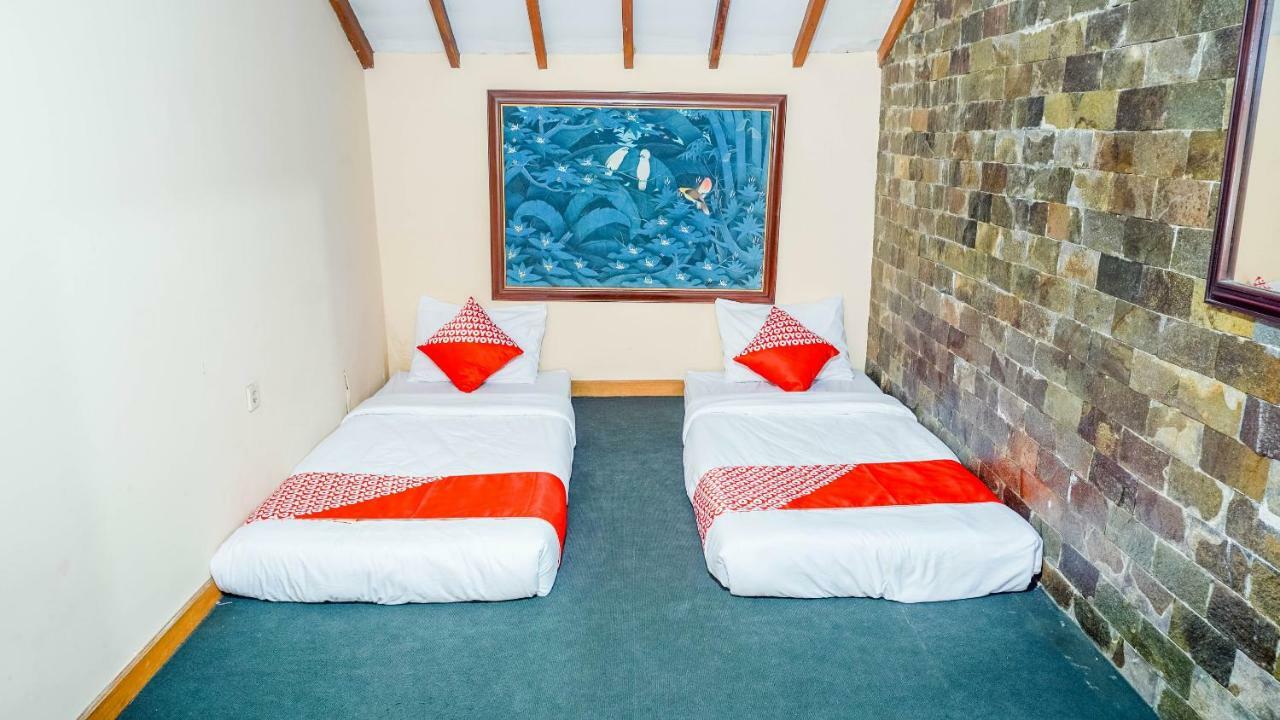 Oyo 1488 Hotel Cemara Asri Lembang Ngoại thất bức ảnh
