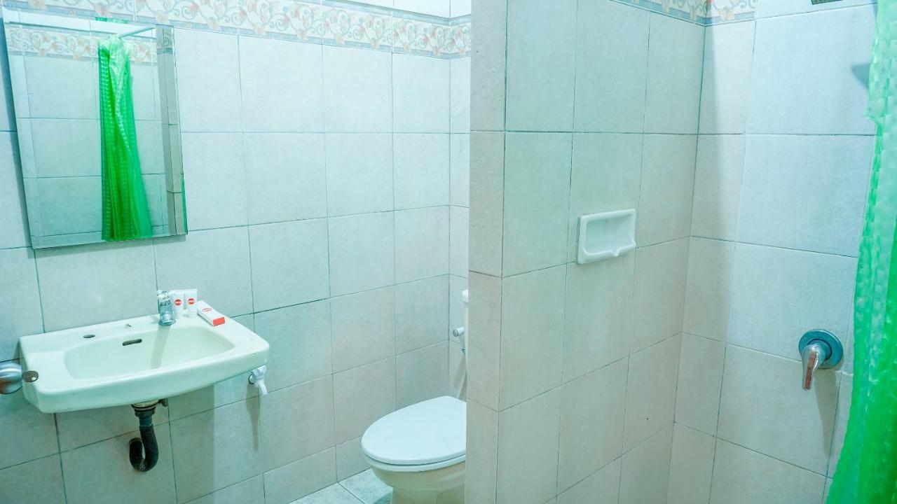 Oyo 1488 Hotel Cemara Asri Lembang Ngoại thất bức ảnh