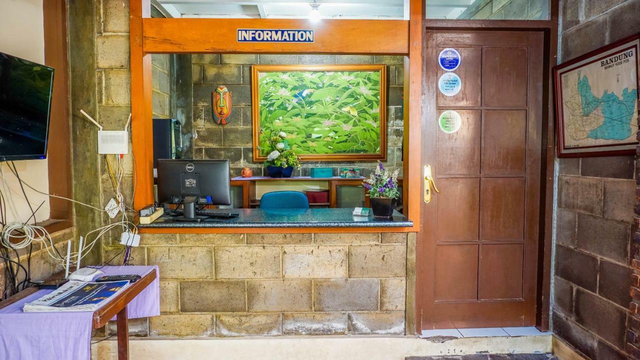 Oyo 1488 Hotel Cemara Asri Lembang Ngoại thất bức ảnh